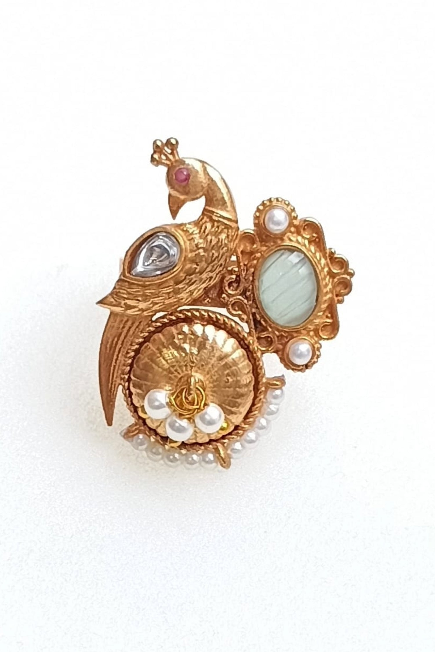 Nisa Gold Adjustable Ring