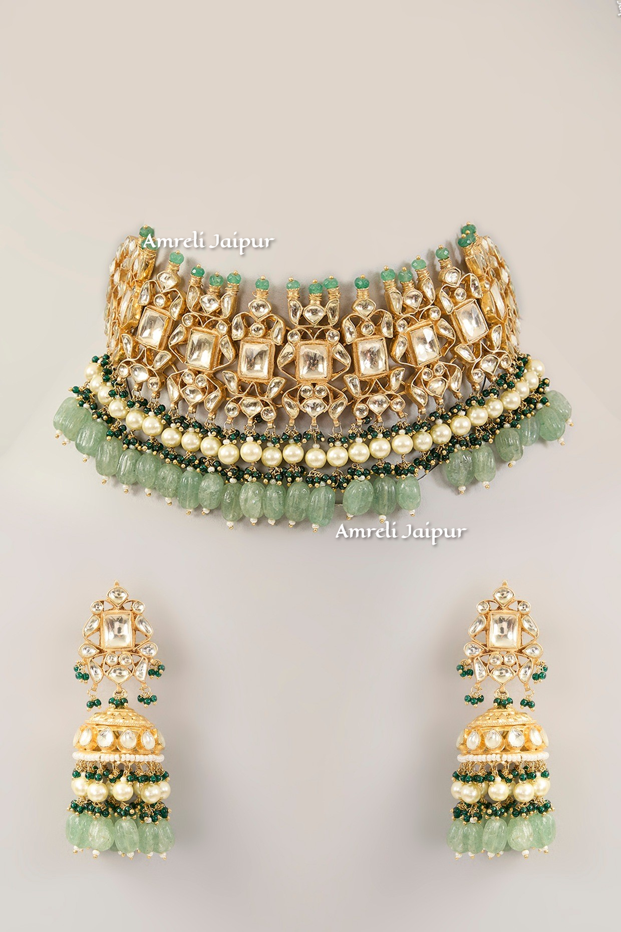 Roop Pachi Kundan Choker Set