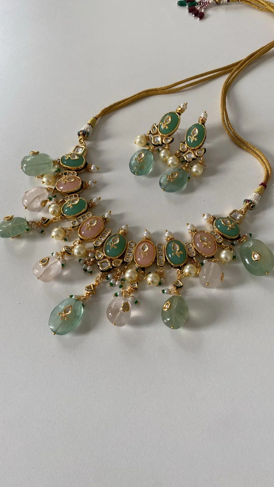 Luma Navratan Kundan Set