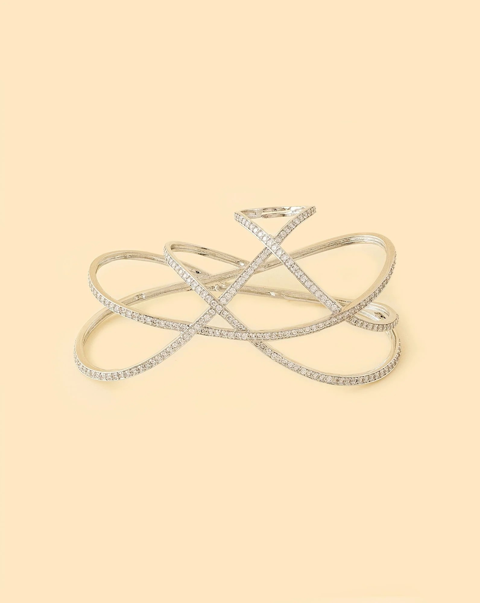 Statement Diamond Hand Accessory
